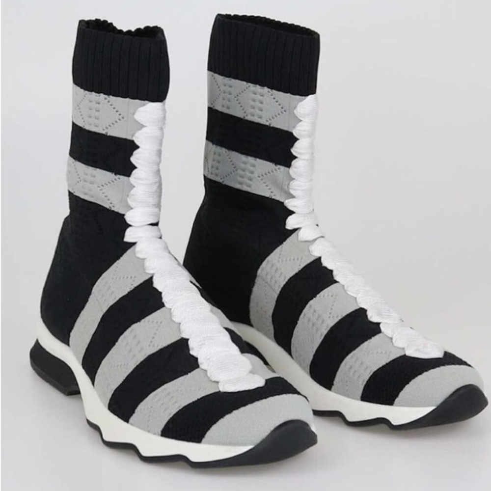 ASO Blac Chyna 🎬 - NWOT FENDI High Top Sock Sneakers - Picture 5 of 17